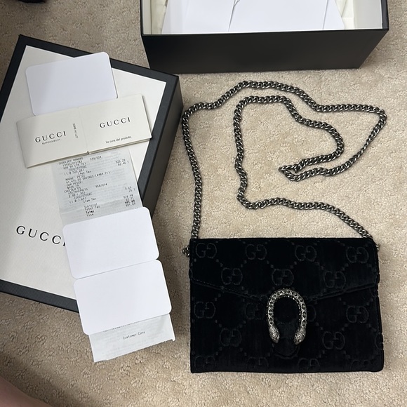 Gucci | Small Dionysus Velvet Shoulder Bag - Picture 1 of 12